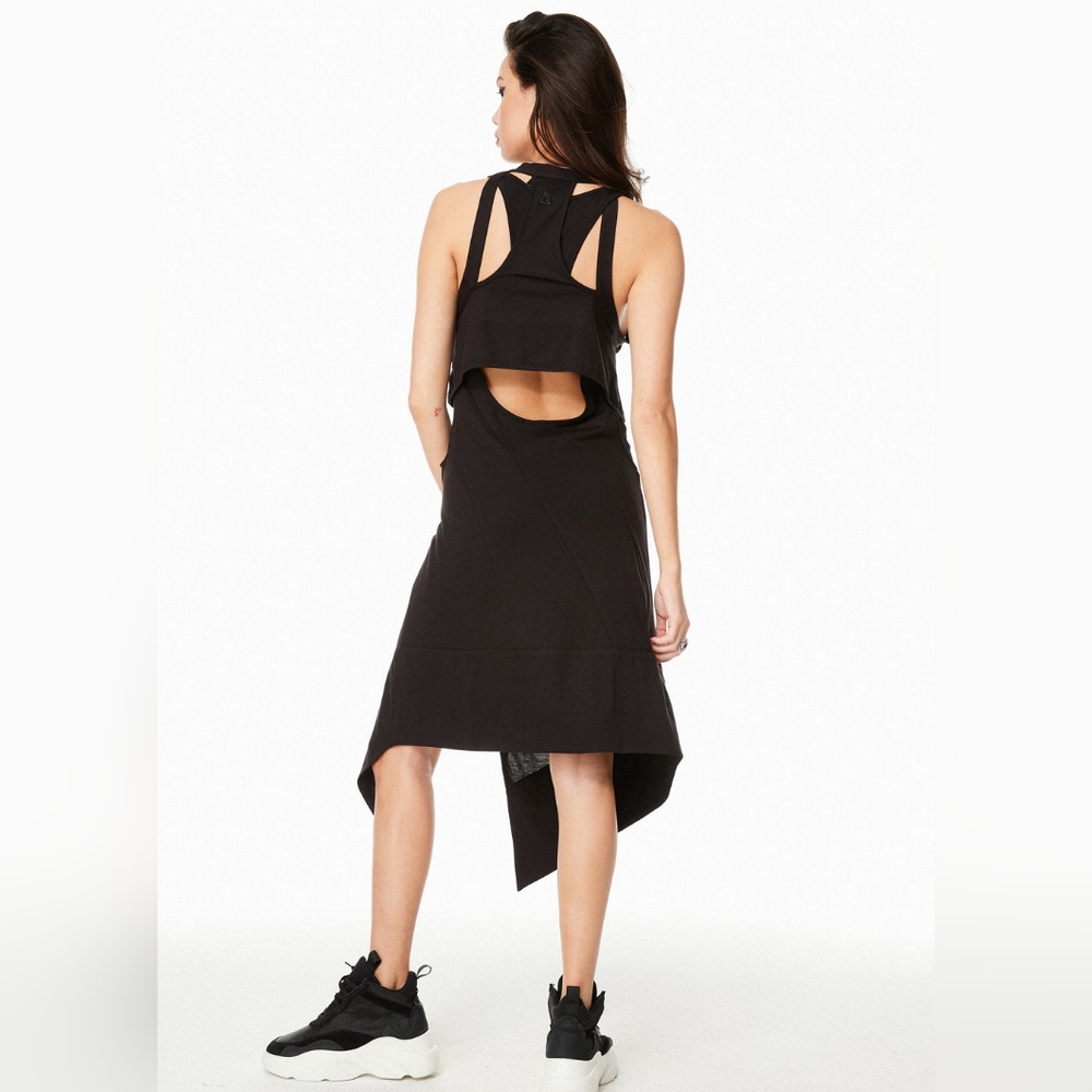 NWOT Magnlens Fontenelle Dress, Size M - Picture 3 of 6